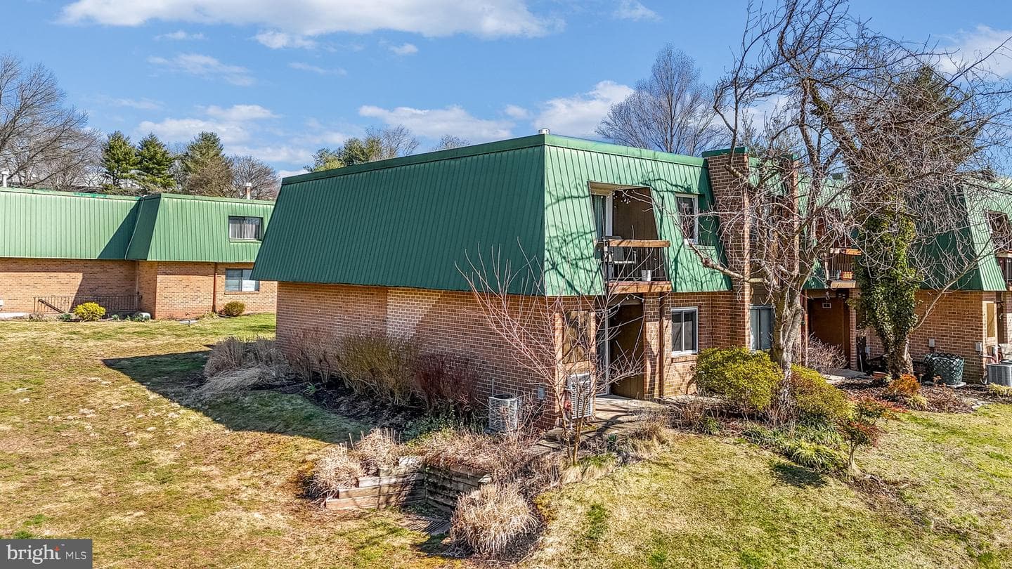 1201 Meadowview Lane #1201 photo 14