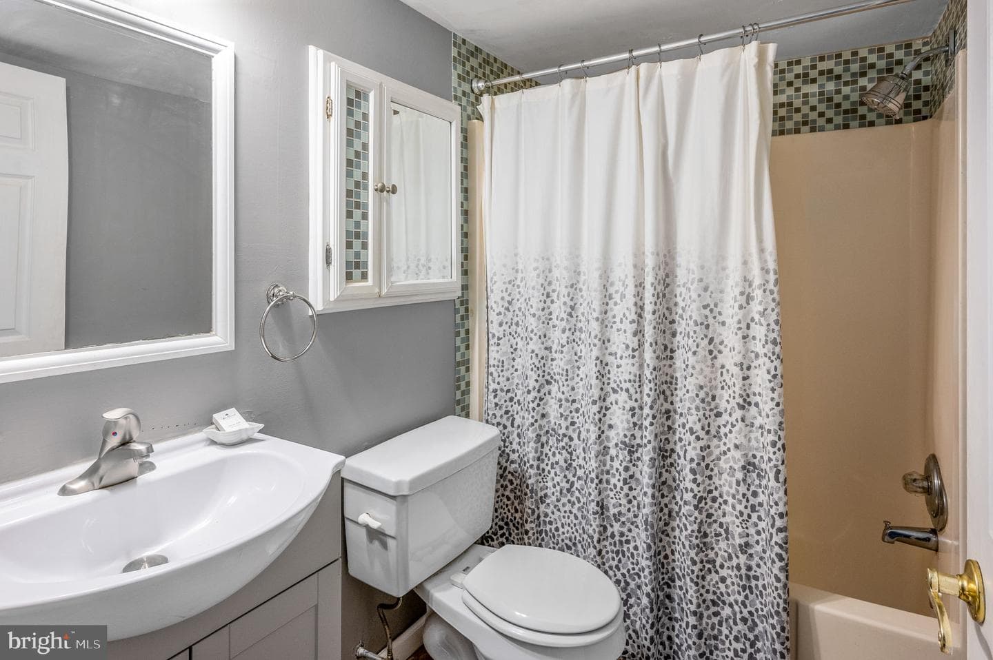1201 Meadowview Lane #1201 photo 9