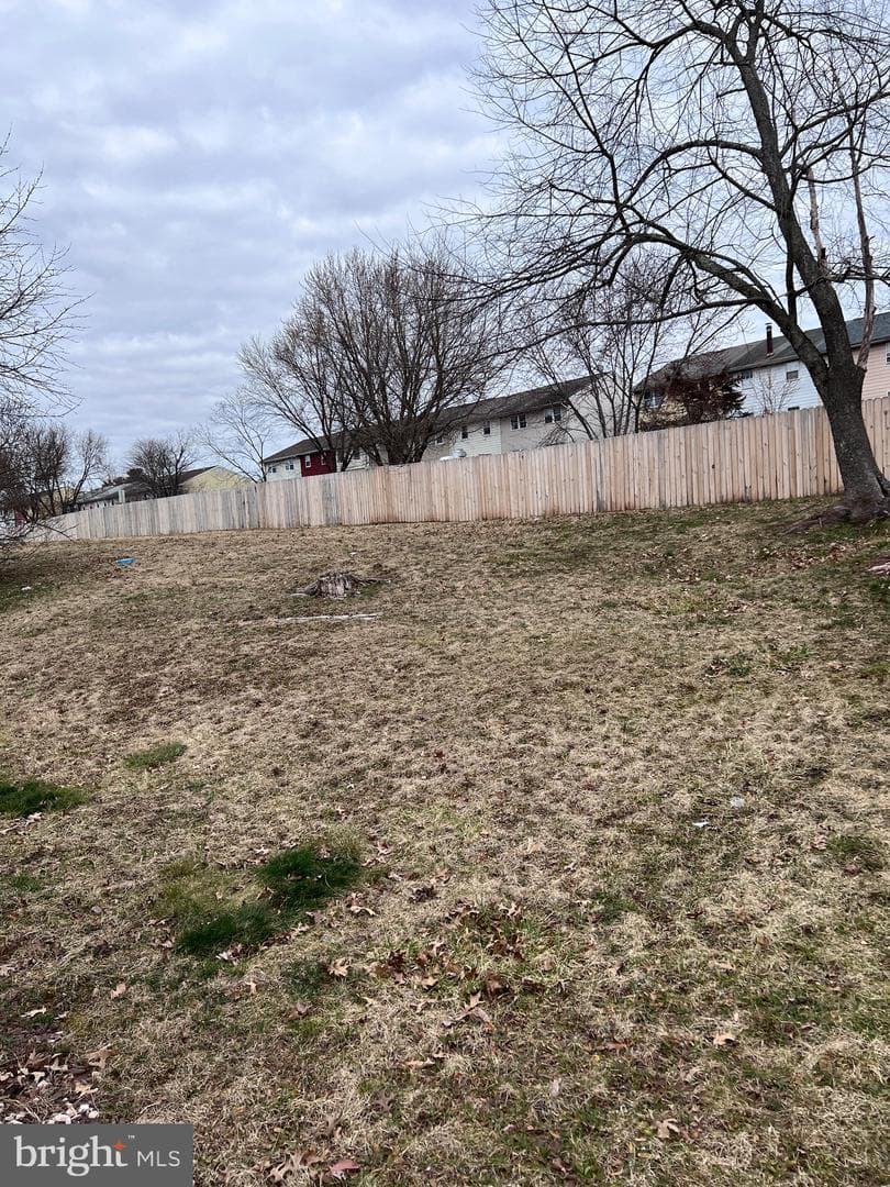640 Apple Street photo 6
