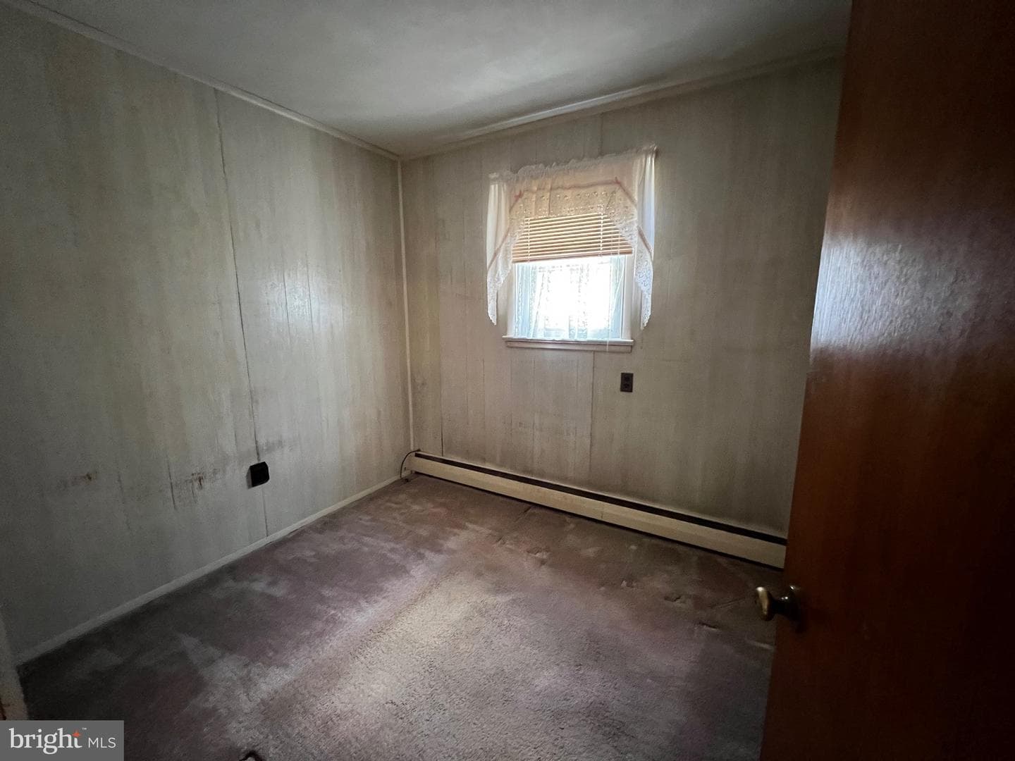 773 Grove Street photo 33