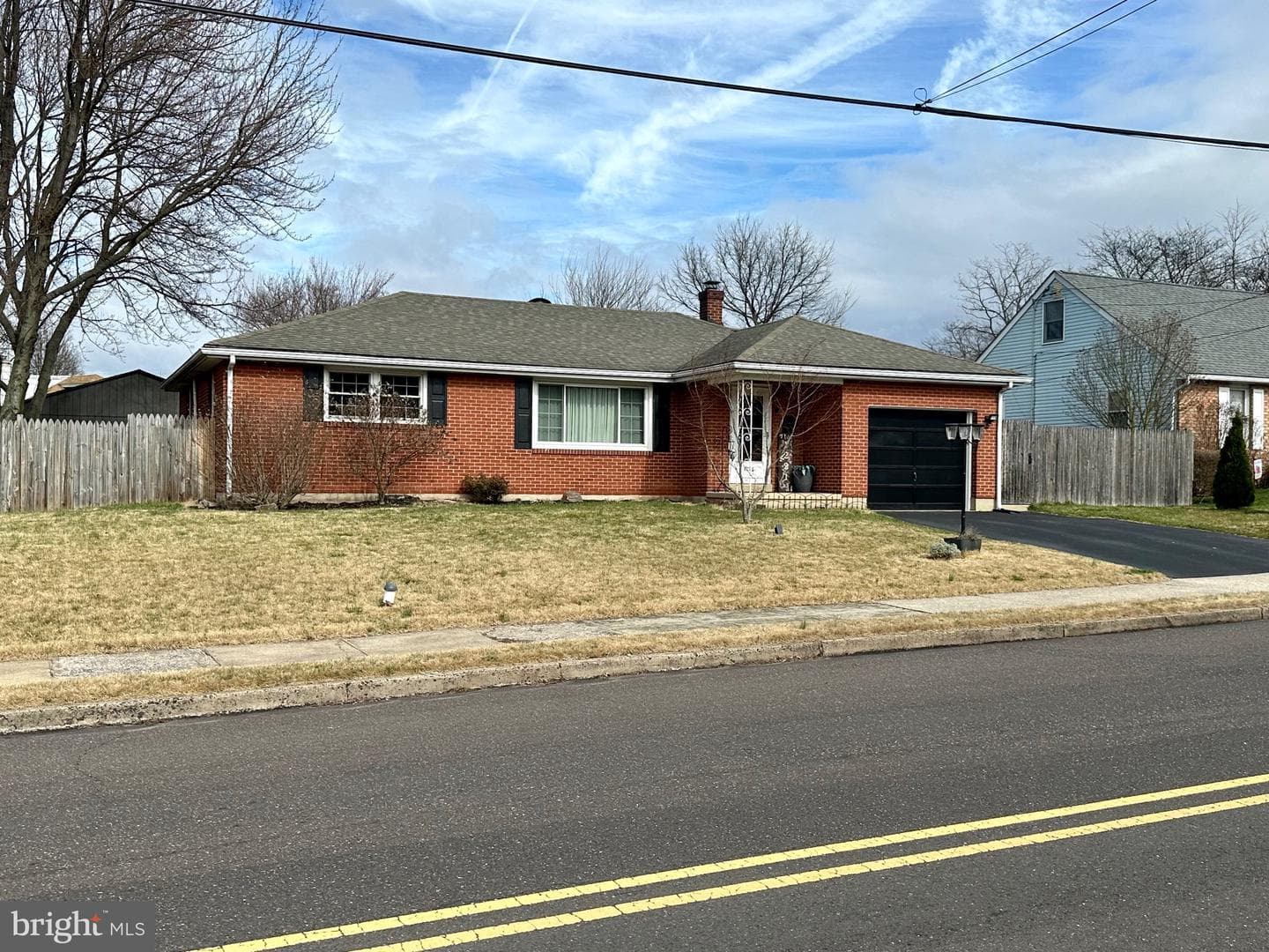 1221 Center Avenue photo 2