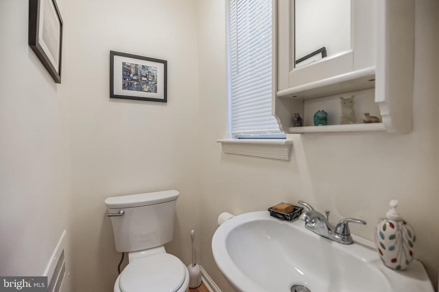 1421 Beech Avenue photo 14