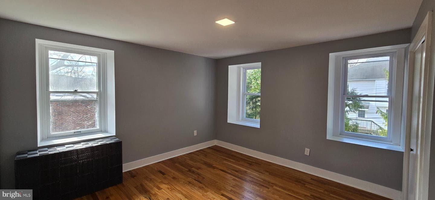 619 Paxson Avenue photo 35