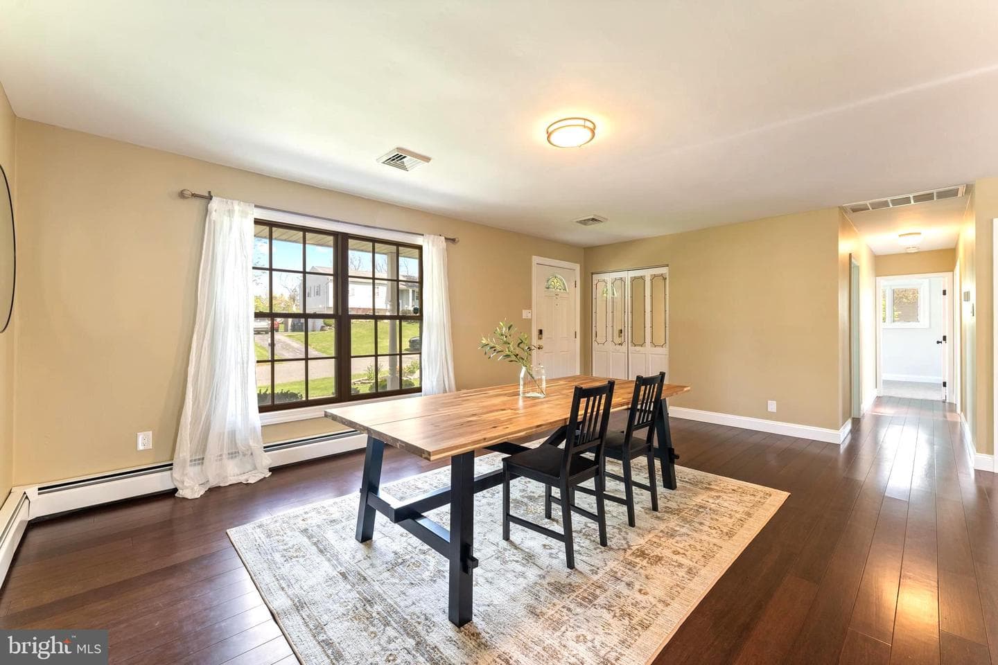 380 Thrush Drive photo 23