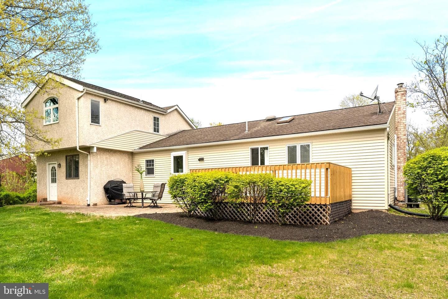 380 Thrush Drive photo 38