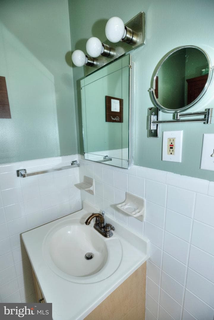 517 Barbara Drive photo 21