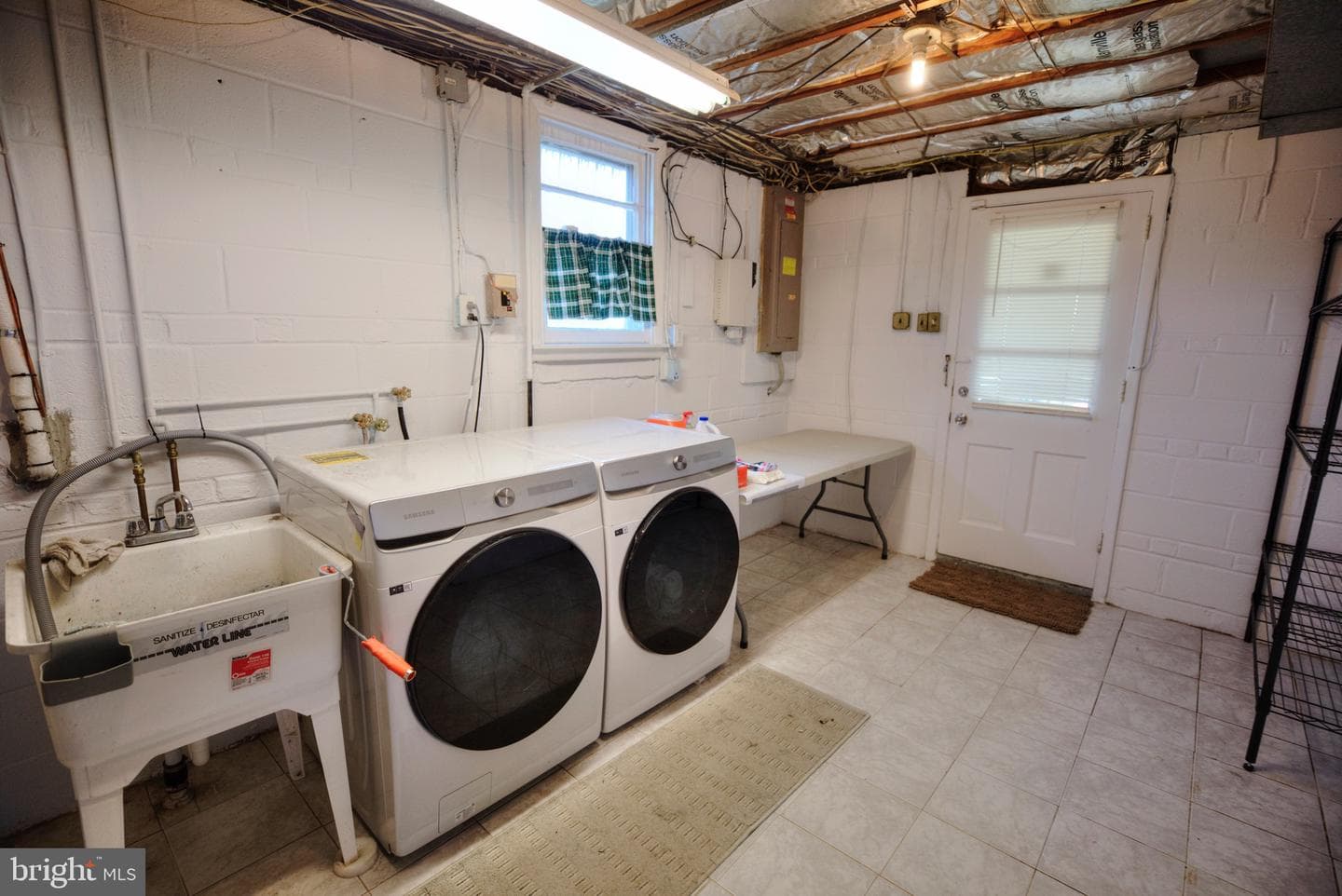 517 Barbara Drive photo 44