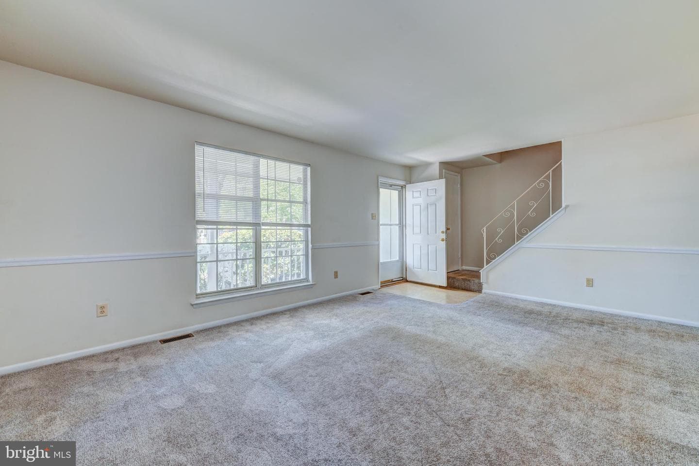 775 Hertford Drive photo 9