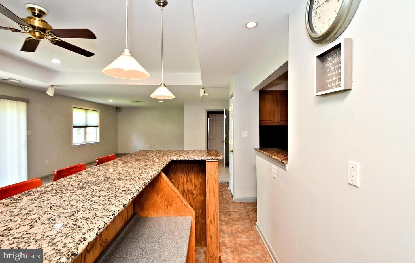 211 Oak Tree Road photo 24