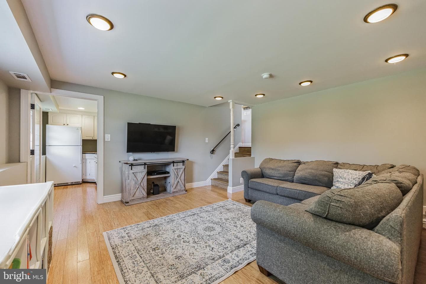 2921 Denise Road photo 13