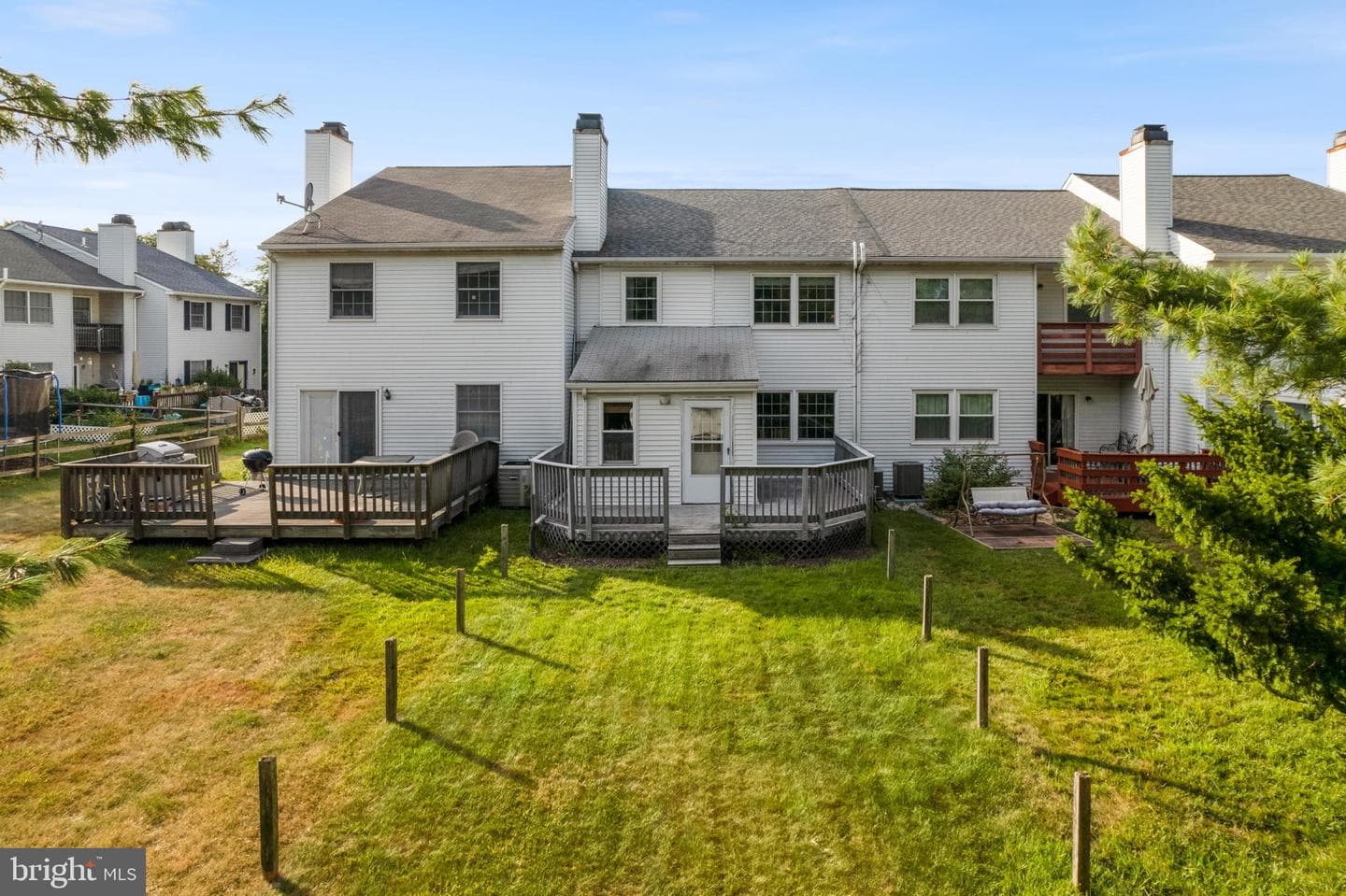 137 Jonathan Drive photo 14