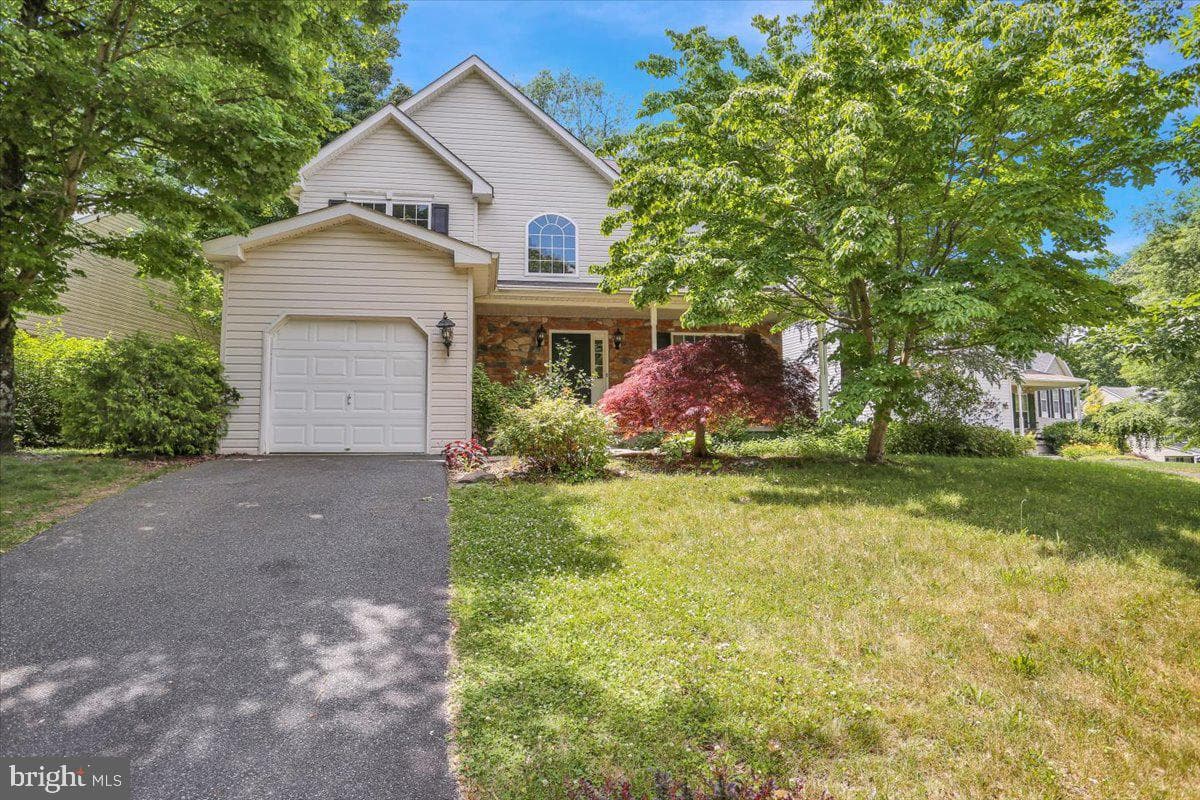 167 Ivy Lane photo 2