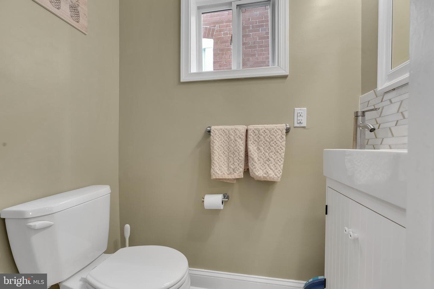 114 8th Street photo 12