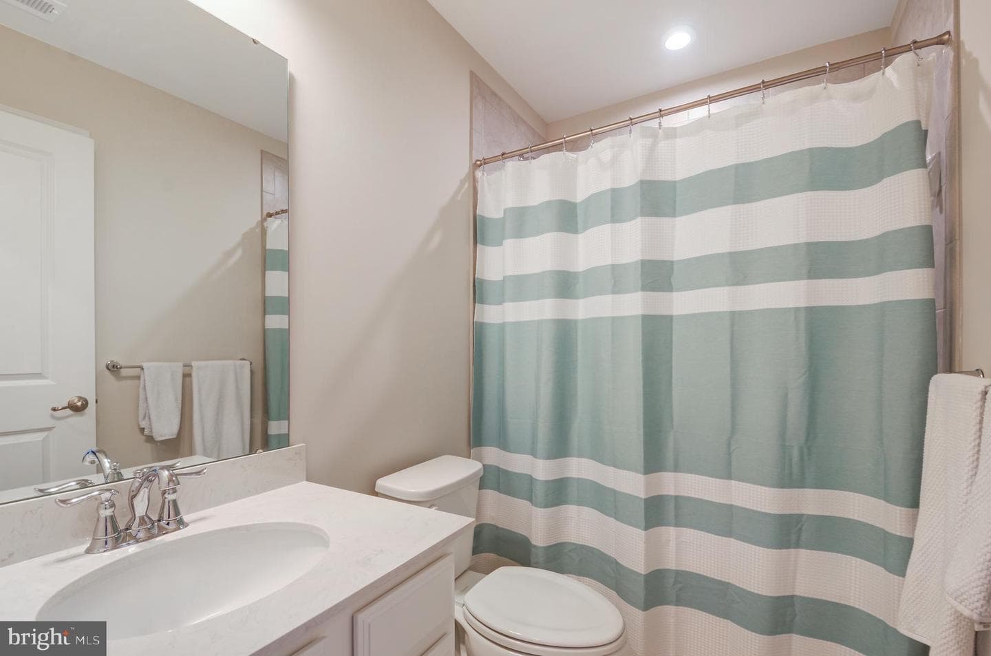28 Almond Drive photo 17