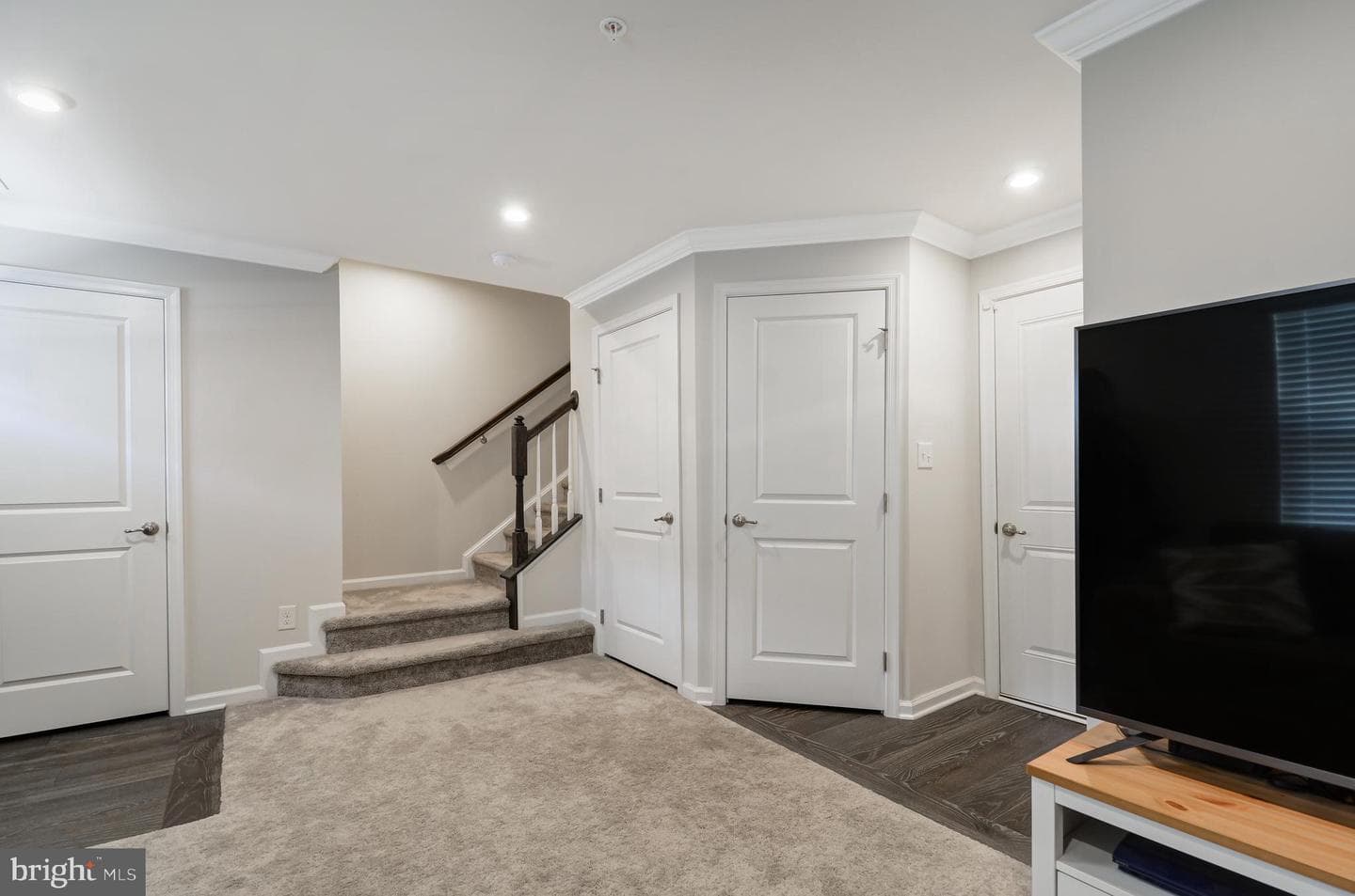 28 Almond Drive photo 4