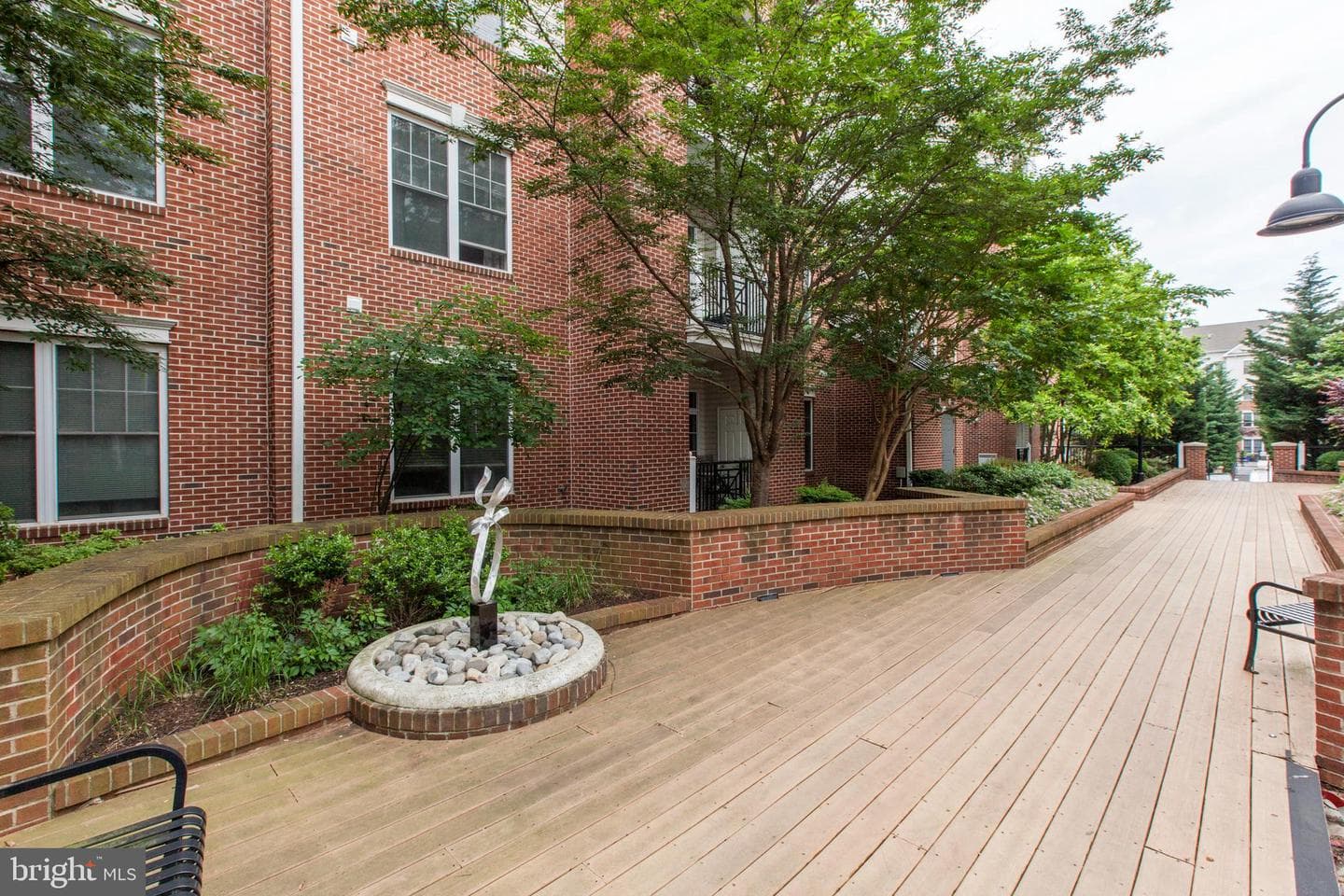 300 W Elm Street #2125 photo 17