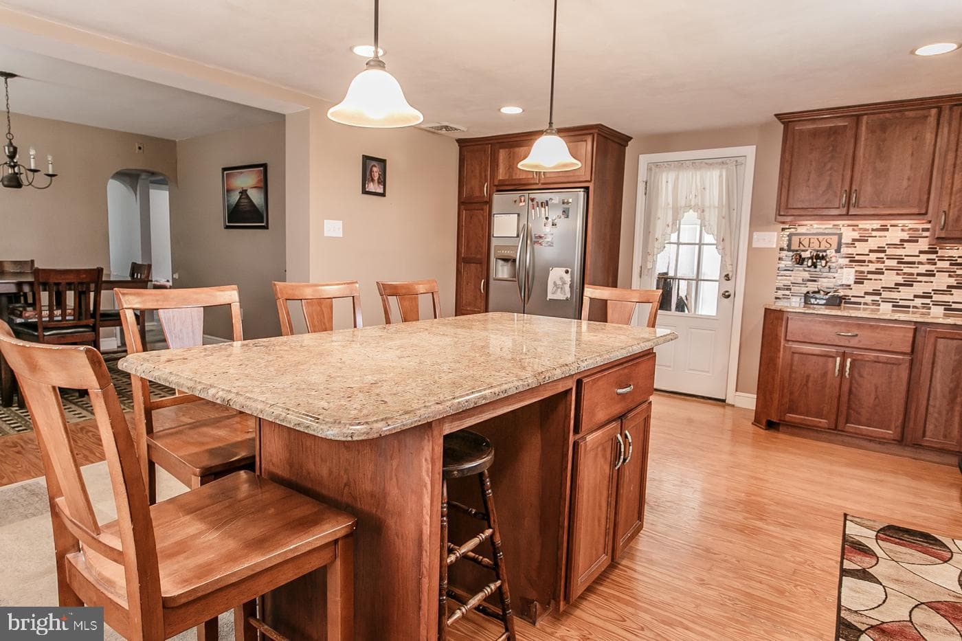 641 King Road photo 21