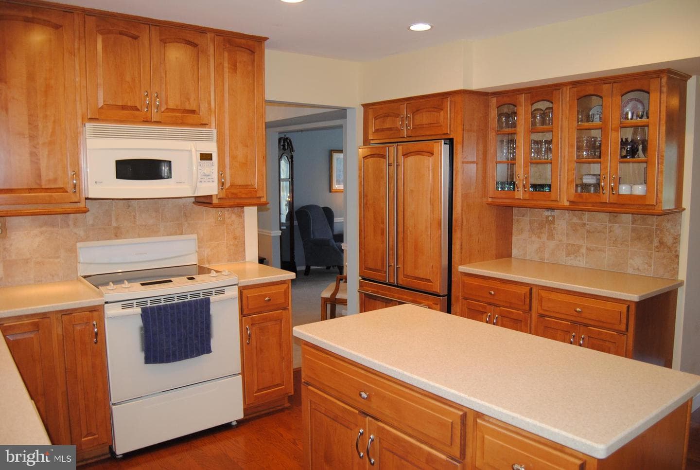 204 Stefan Place photo 8