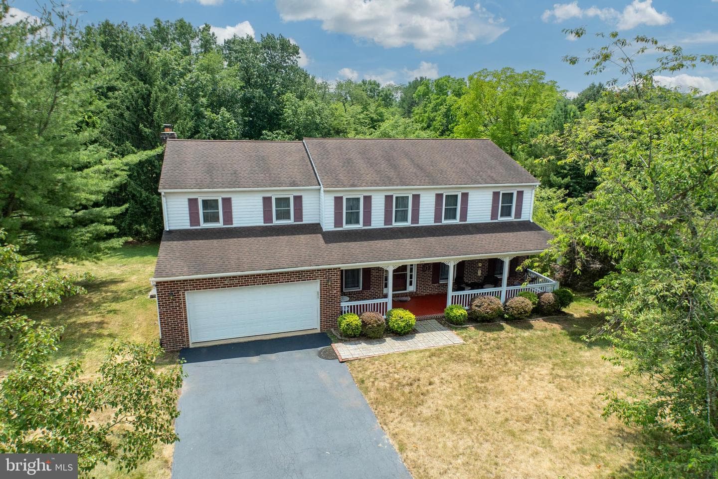 206 E Buchert Road photo 2