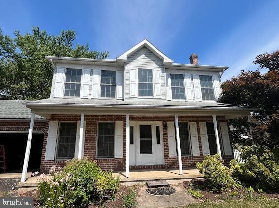 815 Oak Drive photo 2