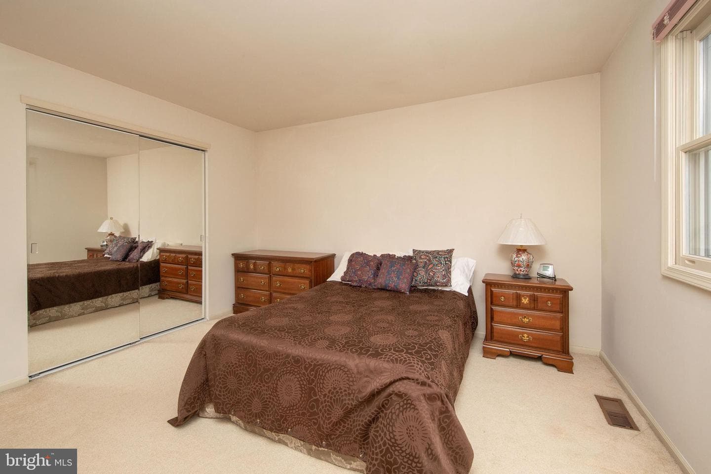 203 Steeplechase Drive photo 26