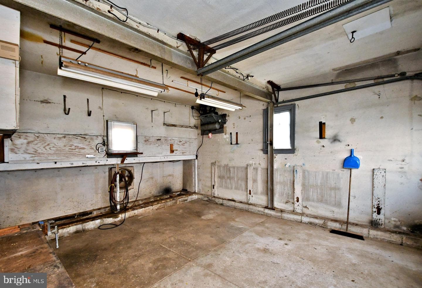 208 Quigley Avenue photo 54