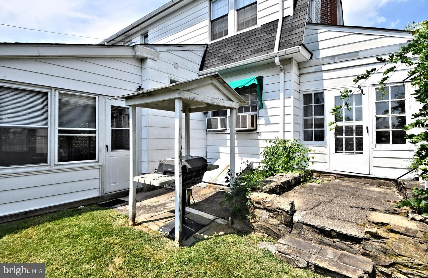 208 Quigley Avenue photo 62