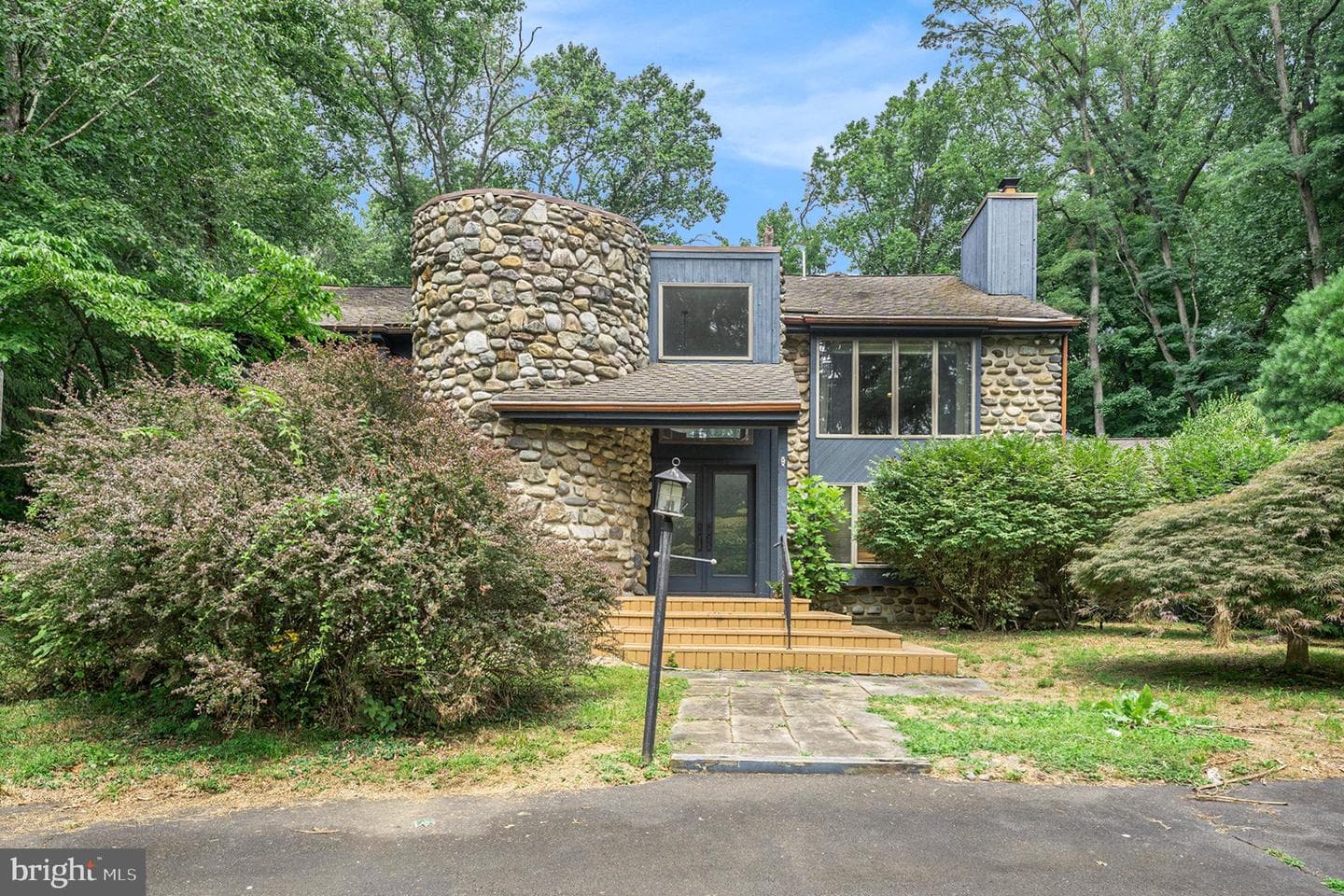 1632 Paper Mill Road photo 1