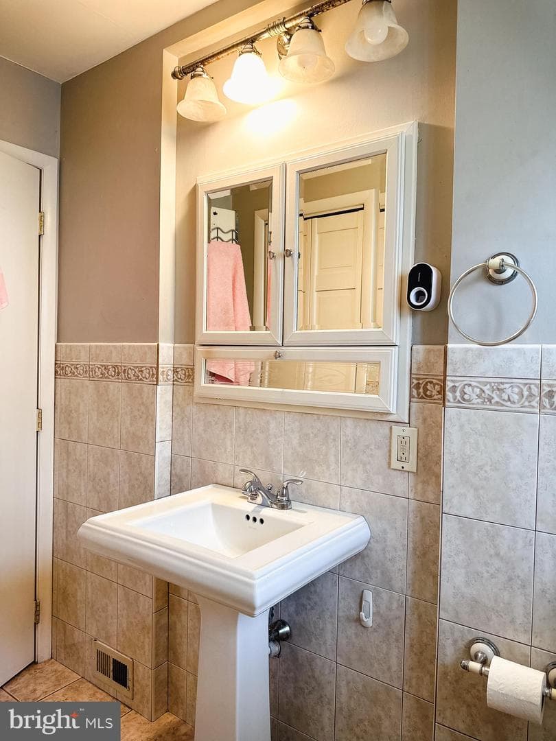 311 Laurel Avenue photo 19