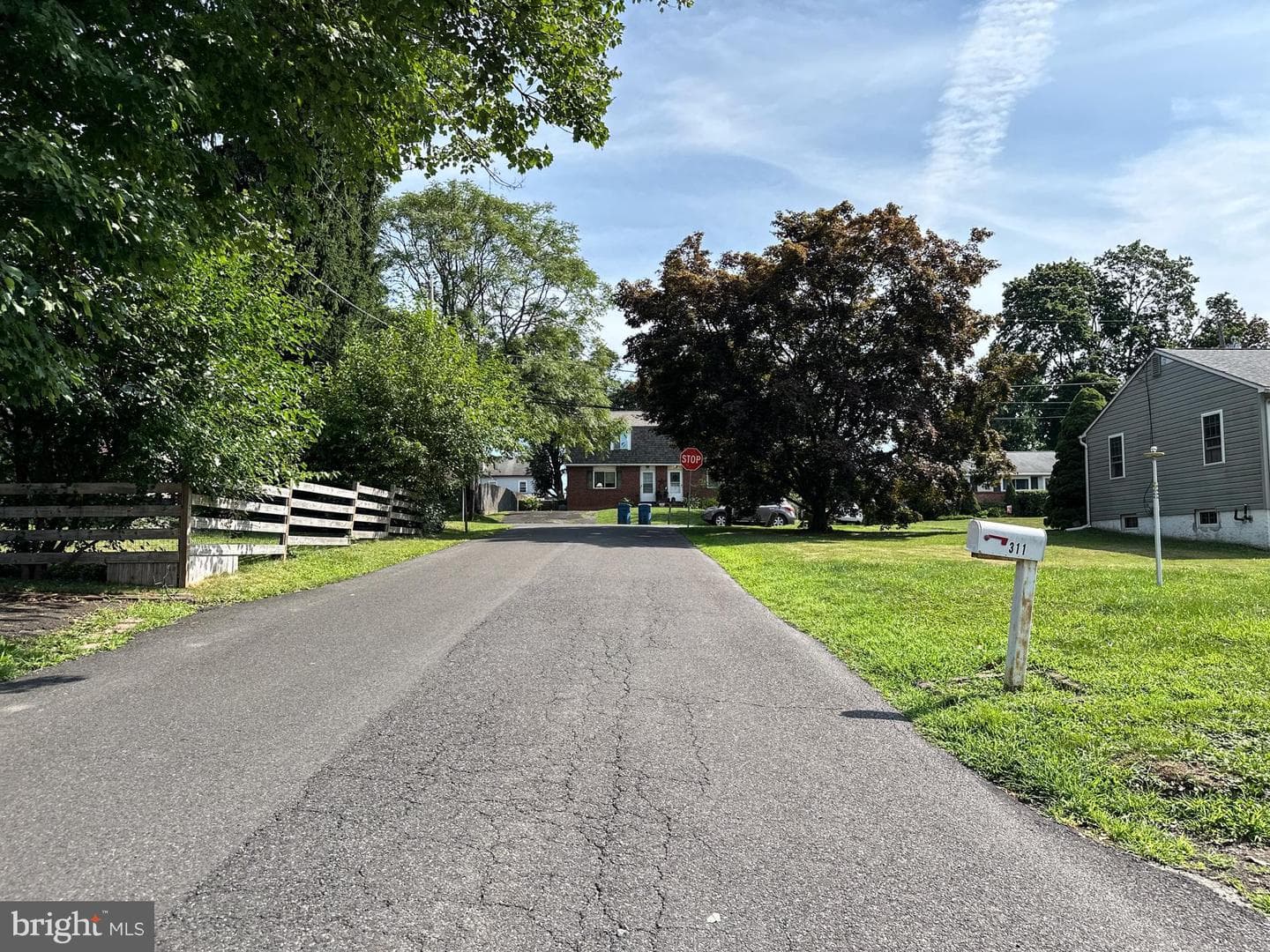 311 Laurel Avenue photo 31