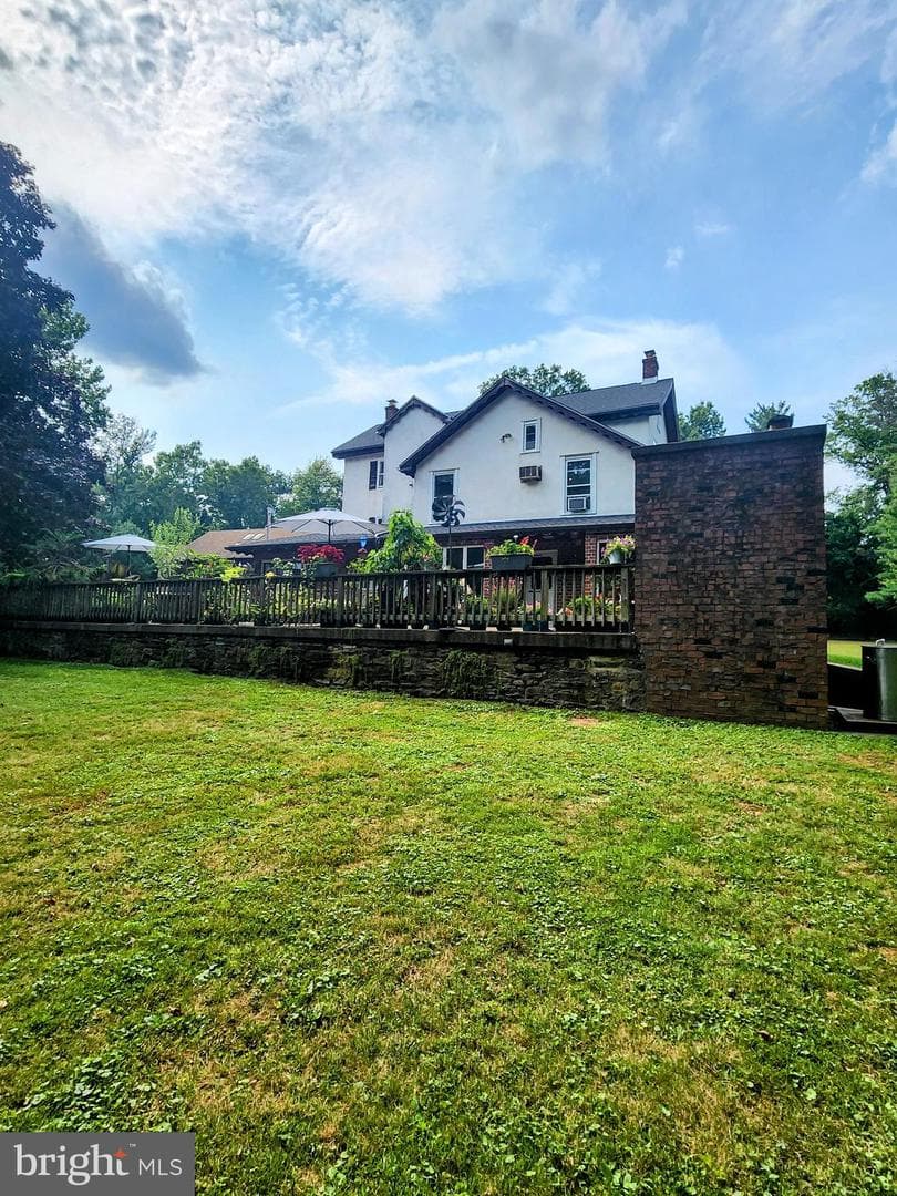 297 Lower State Road photo 20