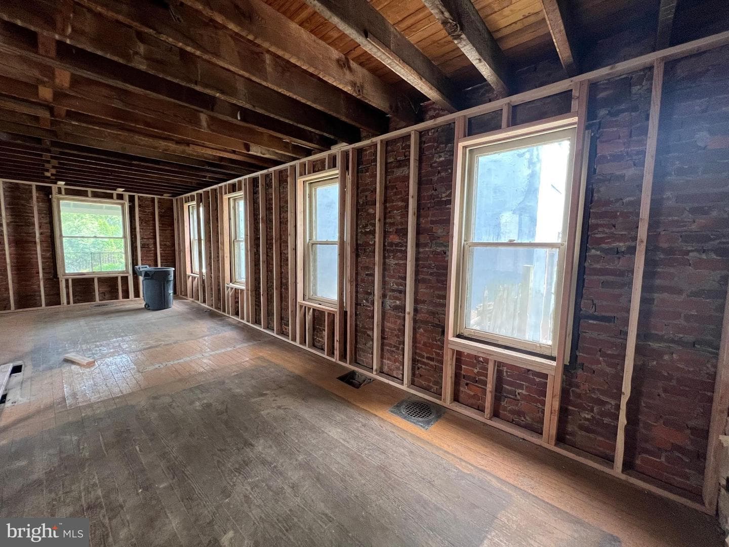 1610 Willow Avenue photo 3