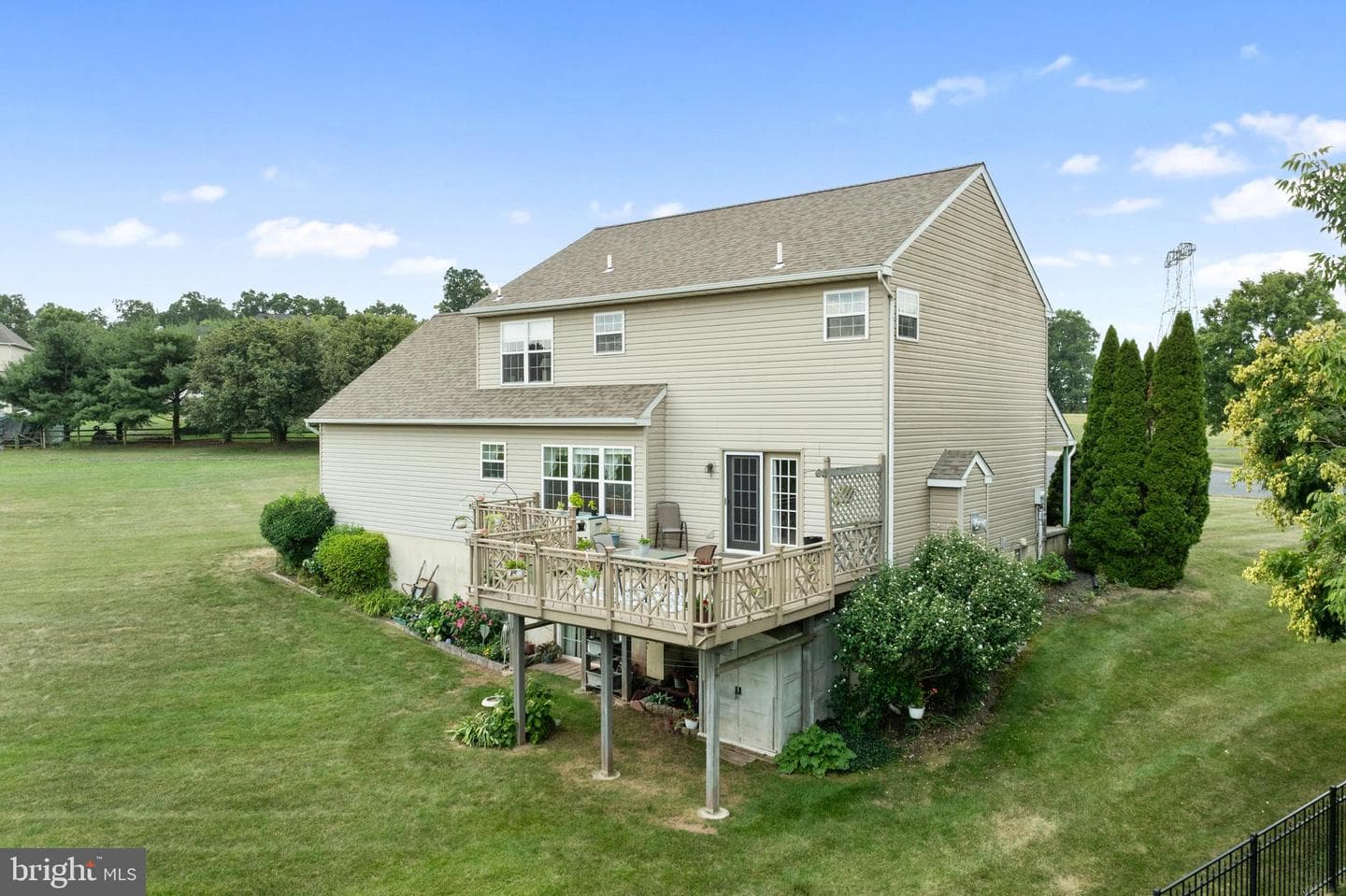 1027 Dorchester Lane photo 41