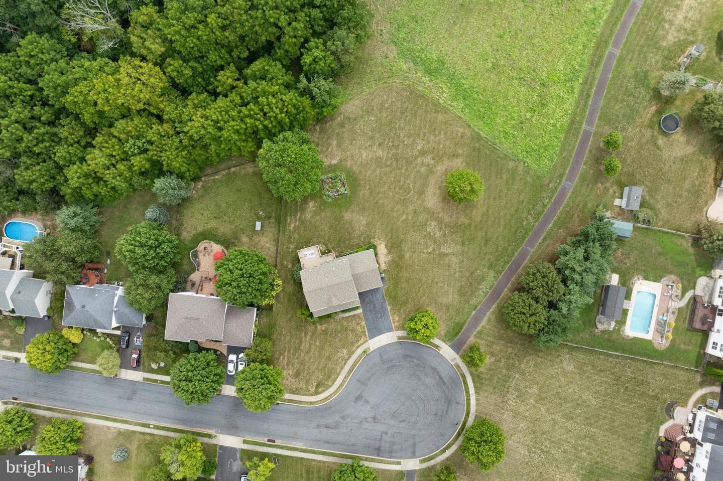 1027 Dorchester Lane photo 51