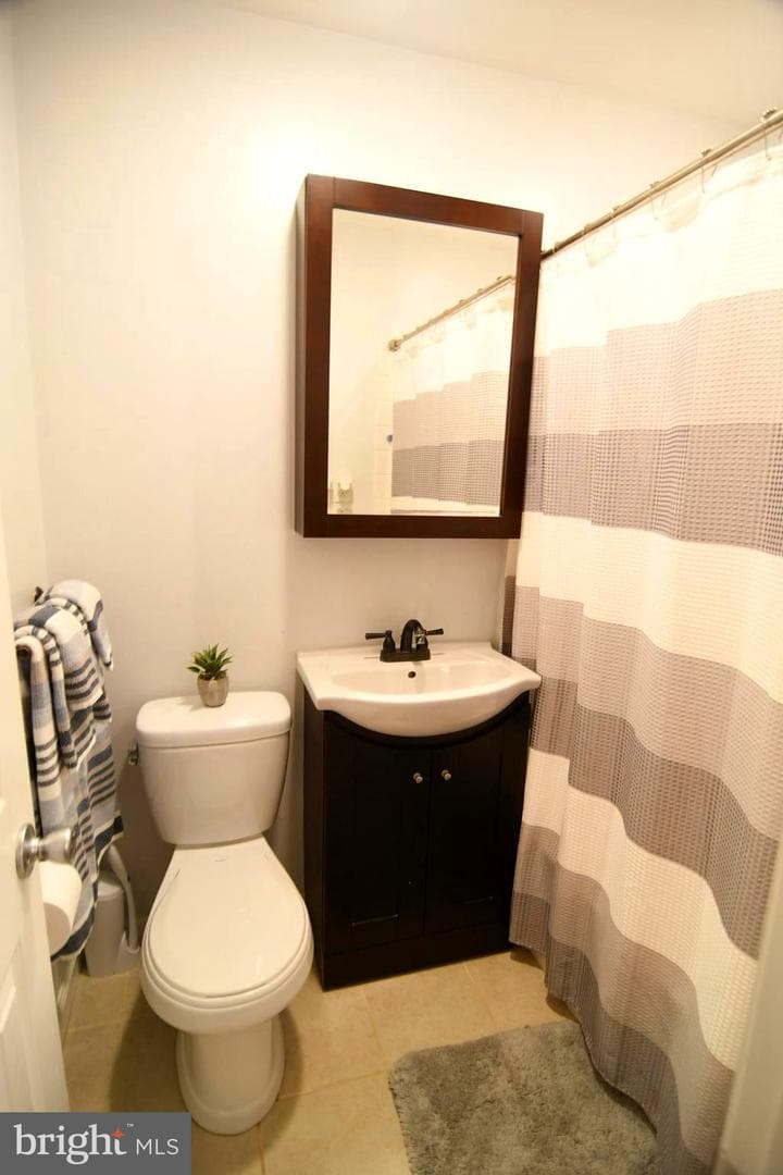 218 N 3rd Avenue photo 28