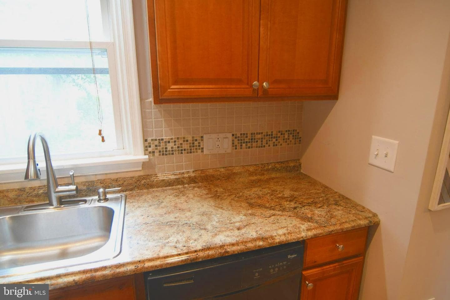 218 N 3rd Avenue photo 4