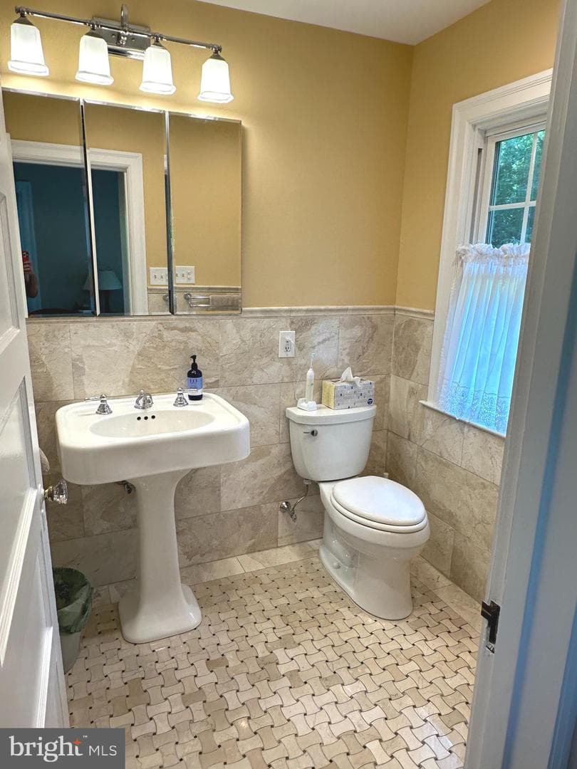 352 Calvert Road photo 22