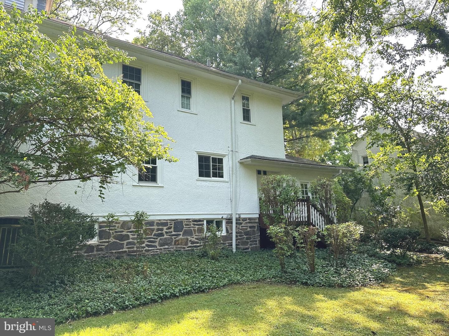 352 Calvert Road photo 38