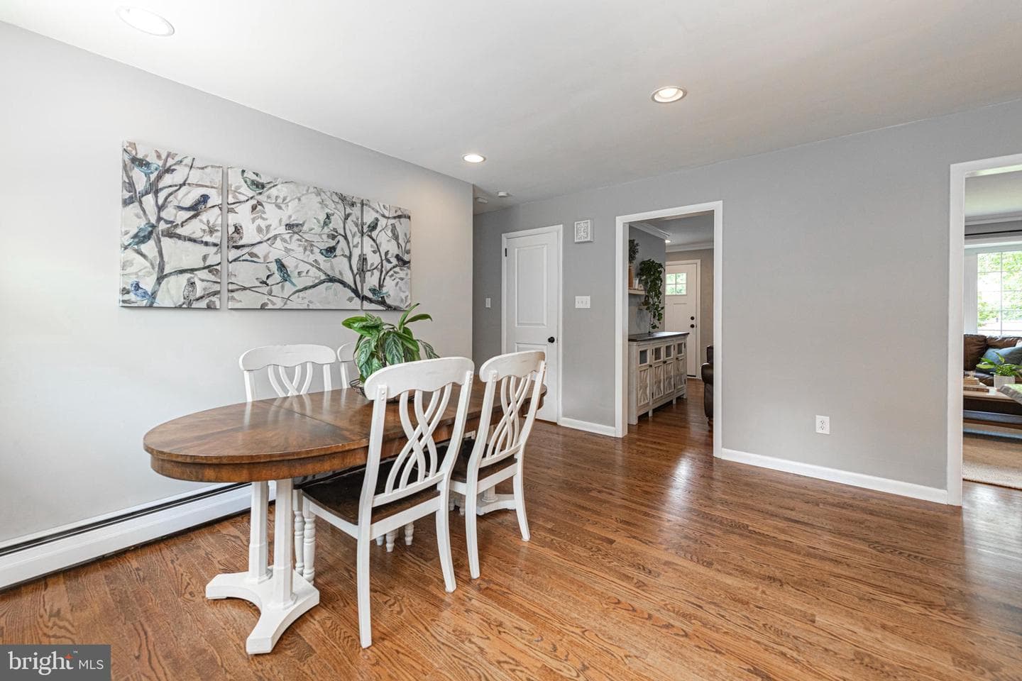 3218 Marilyn Avenue photo 4