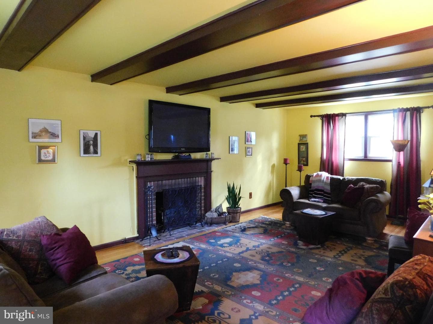 1700 Magnolia photo 3