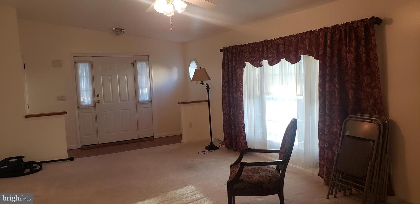 326 Mimosa Court photo 16