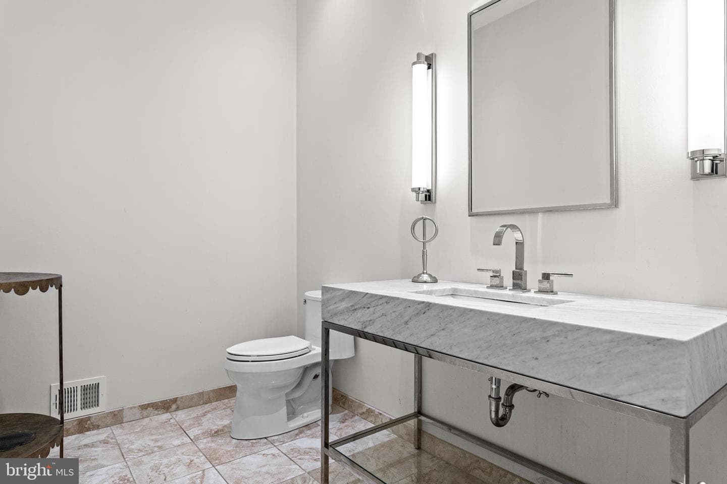 1100 Ginkgo Lane photo 14