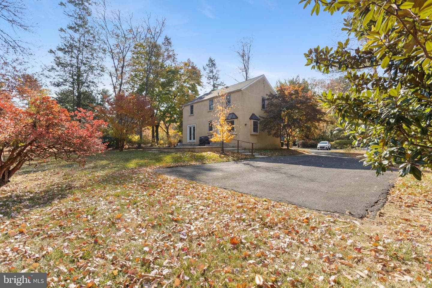 974 Valley Road photo 37