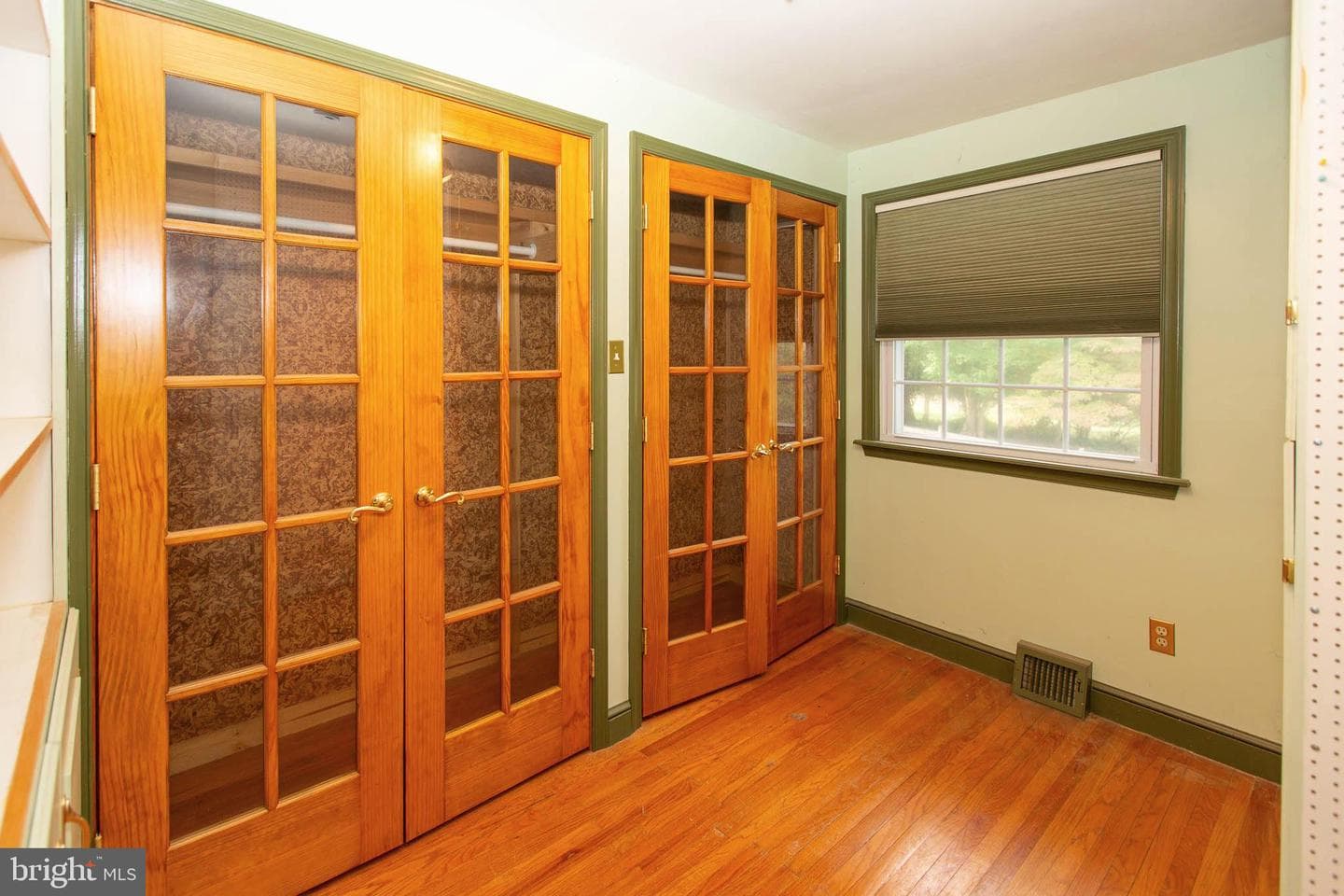 472 Rittenhouse photo 17