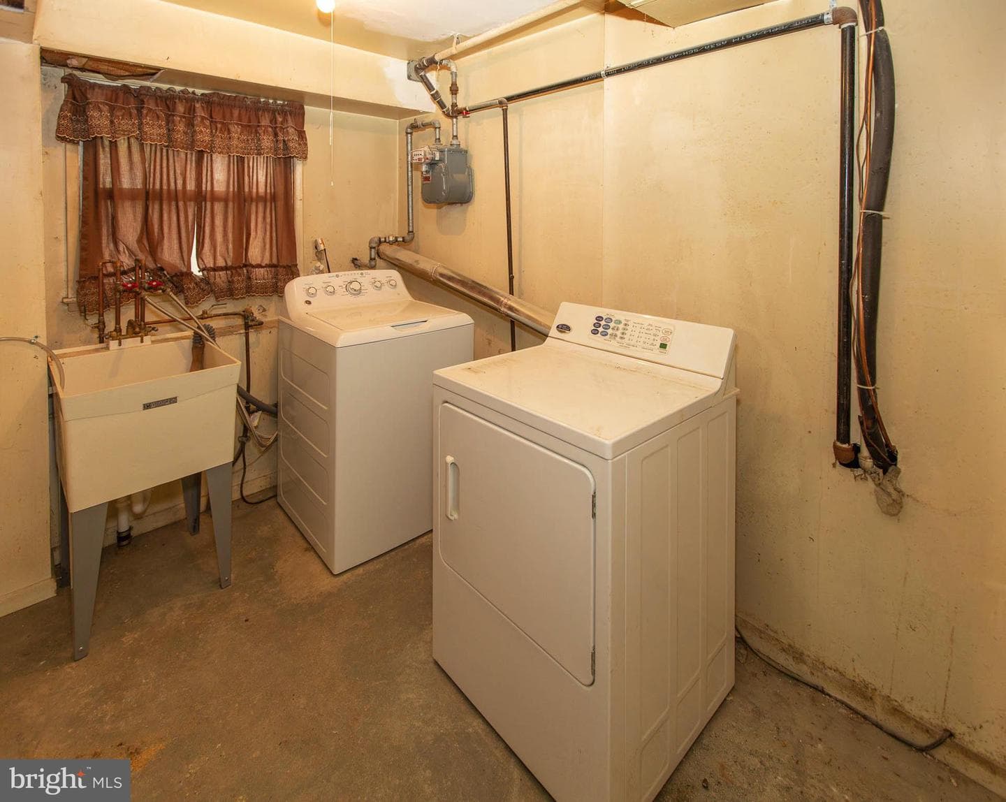 472 Rittenhouse photo 21