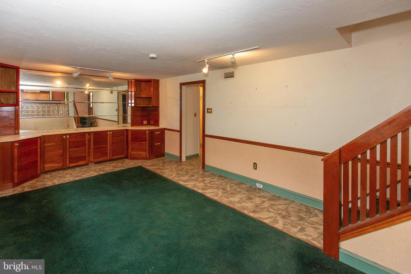 472 Rittenhouse photo 9