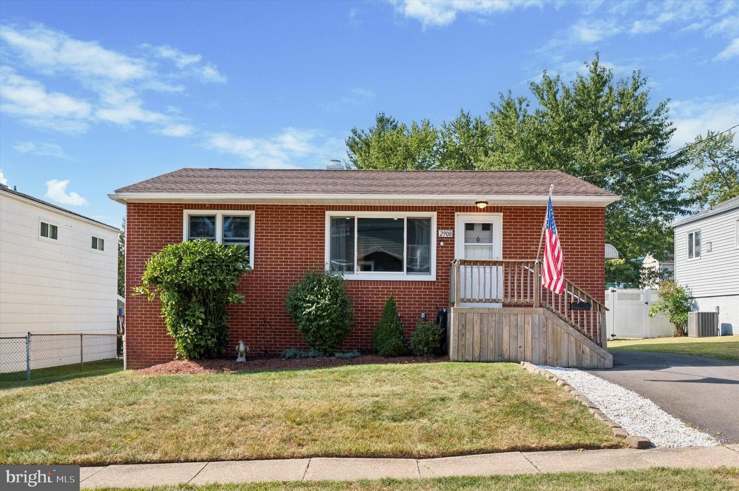 2908 Turner Avenue photo 1