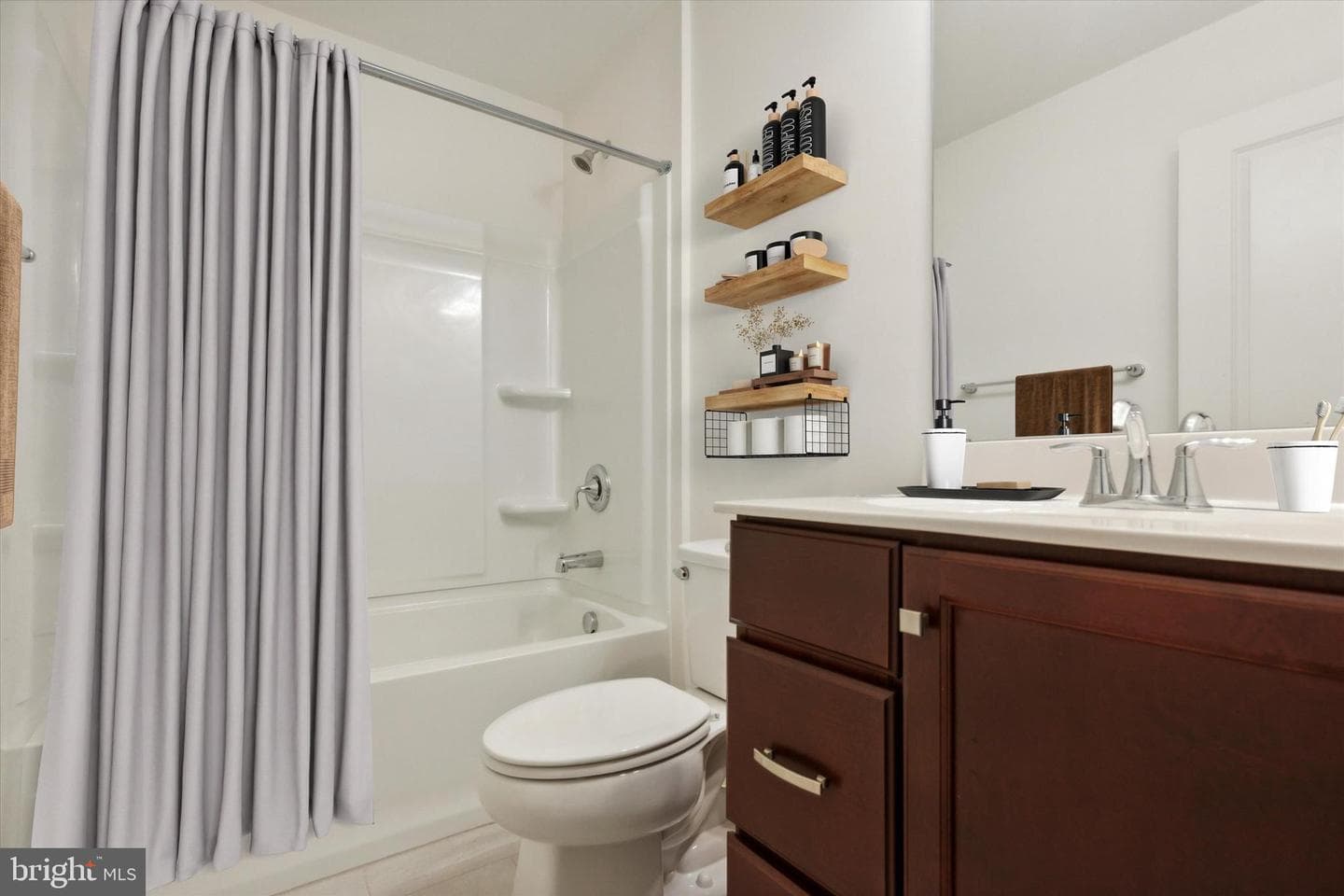 156 Everleigh Drive photo 12