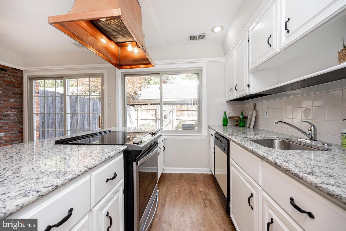 168 Albemarle Drive photo 8