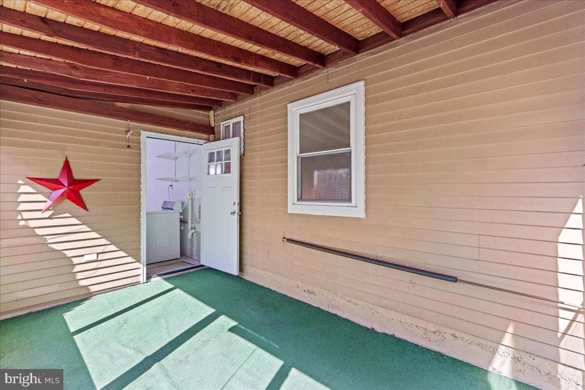 701 Jackson Street photo 39